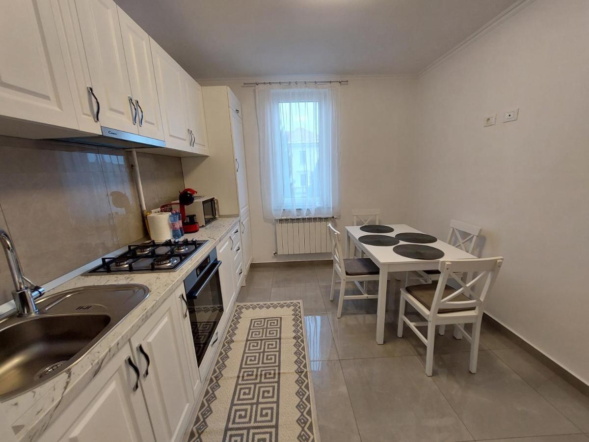 Trandafirului Residence Central スチャヴァ エクステリア 写真